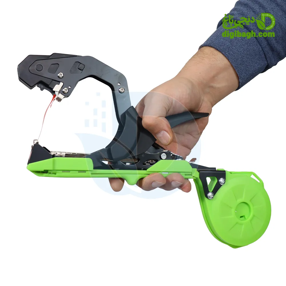 بست زن سوکا - Suca Tape Tools - ابزار باغبانی - بست زن انگور - خرید بست زن انگور - قیمت بست زن انگور - بست زن کیوی - دستگاه بست زن کیوی - قیم بند - خرید قیم بند - قیمت قیم بند - قیم بند گلخانه - بست زن گلخانه - بست زن طرح جدید - لوازم باغبانی دیجی باغ - دیجی باغ - خرید لوازم باغبانی - فروشگاه لوازم باغبانی دیجی باغ - فروشگاه لوازم باغبانی