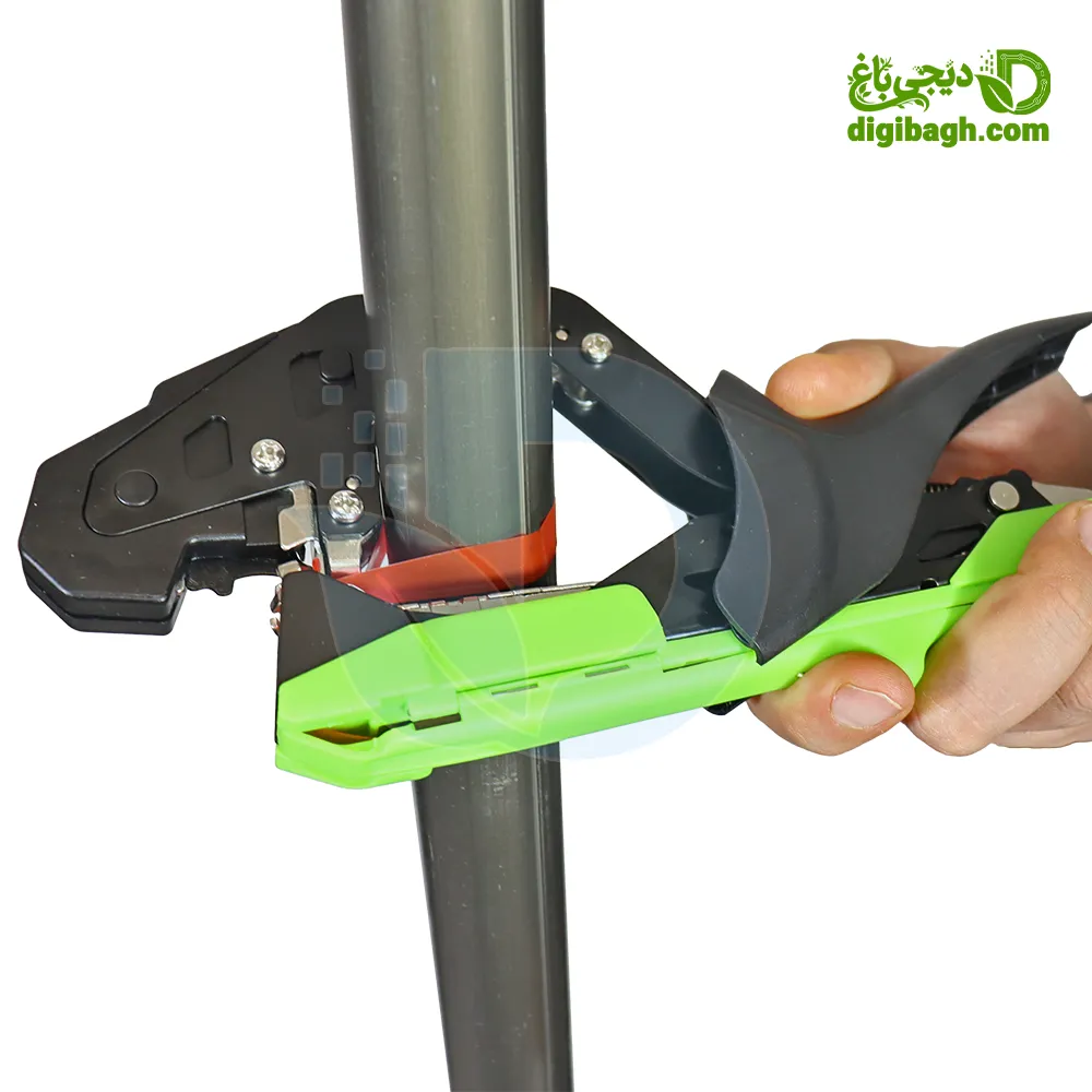 بست زن سوکا - Suca Tape Tools - ابزار باغبانی - بست زن انگور - خرید بست زن انگور - قیمت بست زن انگور - بست زن کیوی - دستگاه بست زن کیوی - قیم بند - خرید قیم بند - قیمت قیم بند - قیم بند گلخانه - بست زن گلخانه - بست زن طرح جدید - لوازم باغبانی دیجی باغ - دیجی باغ - خرید لوازم باغبانی - فروشگاه لوازم باغبانی دیجی باغ - فروشگاه لوازم باغبانی
