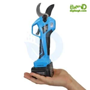سوکا 8608 - قیچی سوکا 8608 - قیچی شارژی سوکا 8606 -Suca 8608 - خرید قیچی باغبانی شارژی - قیمت قیچی هرس شارژی - قیچی هرس شارژی سوکا - قیمت قیچی باغبانی شارژی سوکا - خرید قیچی شارژی - نمایندگی فروش قیچی باغبانی شارژی - بهترین قیچی باغبانی شارژی - پرفروش‌ترین قیچی باغبانی شارژی - دیجی باغ - فروشگاه لوازم باغبانی - فروشگاه ابزار باغبانی - دیجی باغ - لوازم باغبانی حرفه ای
